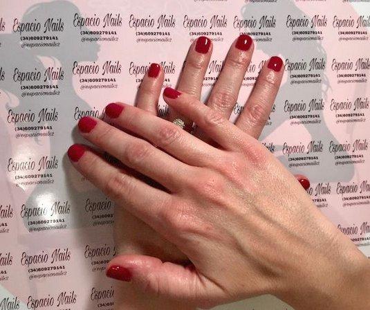 Eliana Ferreira. Centro de Estética