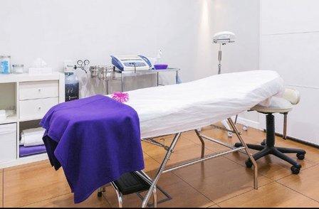 DIVINITY CLINIC - Médico Estética Facial y Corporal