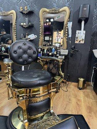 Luxury boloix barbershop