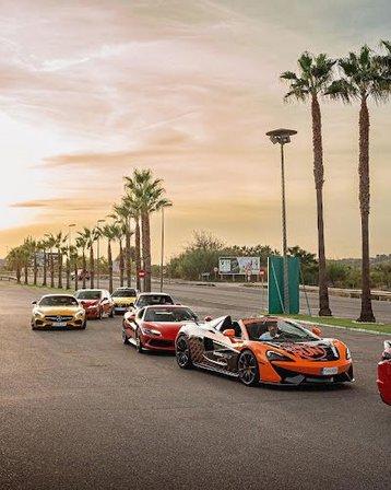 DELUXE CAR RENTAL / ALQUILER DE COCHES DE LUJO , LAMBORGHINI , MCLAREN , FERRARI , PORSCHE , BMW
