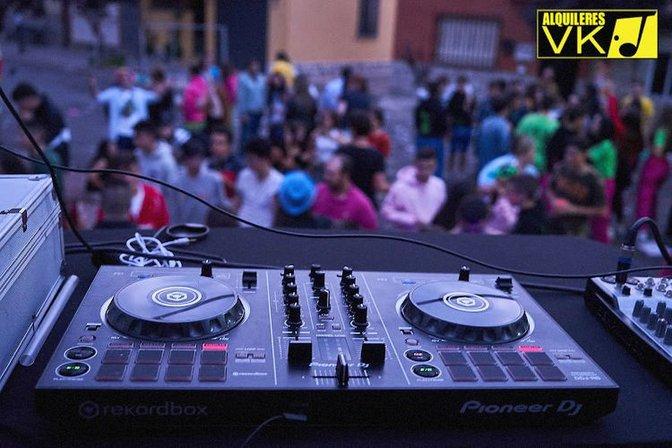 Alquileres Vk Dj / Karaoke / Fotomaton / Equipos de Imagen y sonido @alquileresvk en Tiktok / Instagram
