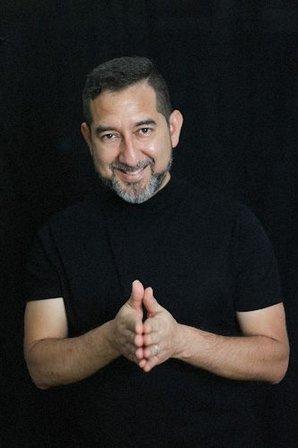 Cesar Vera Coach