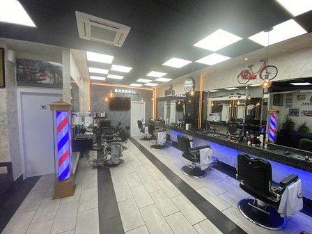Barbeil Barber