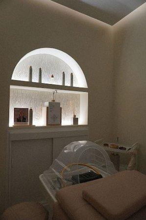 PRANA SPA & BARBERIA