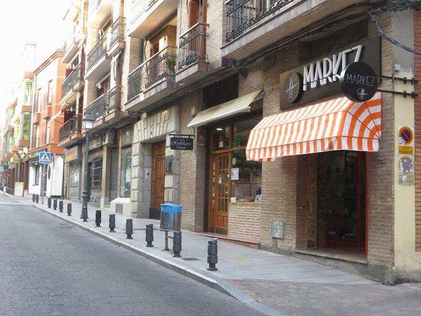 Comercial Márquez Campo, S.L. ("Peluplanet")