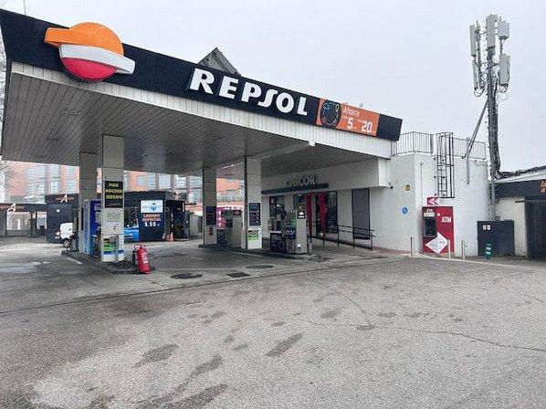Estación de servicio Repsol