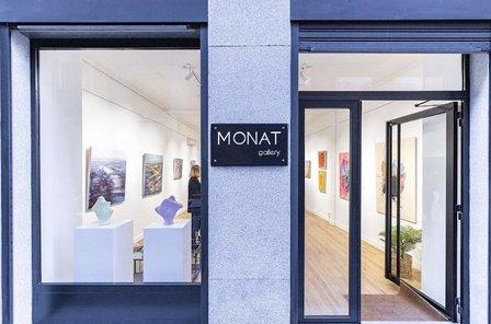 Monat Gallery
