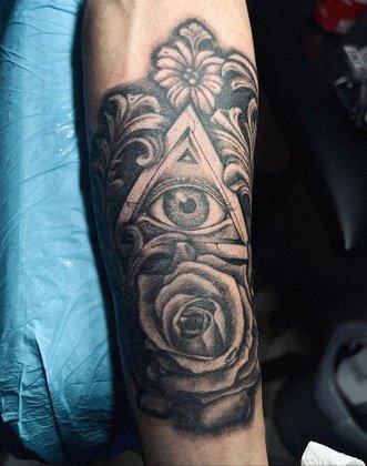 Black Corner Tattoo