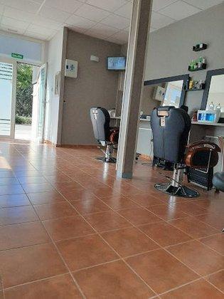 la barbería peluqueria de caballeros ibra