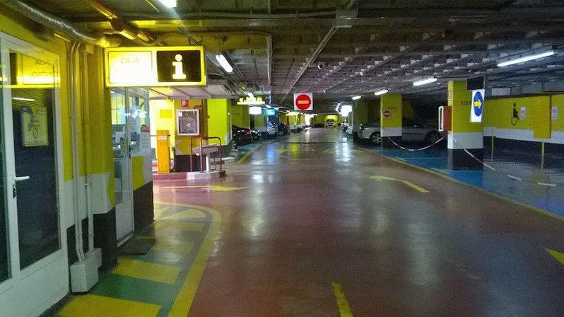 Parking PARKIA by INDIGO - Acueducto. Centro de Segovia. Acceso 2