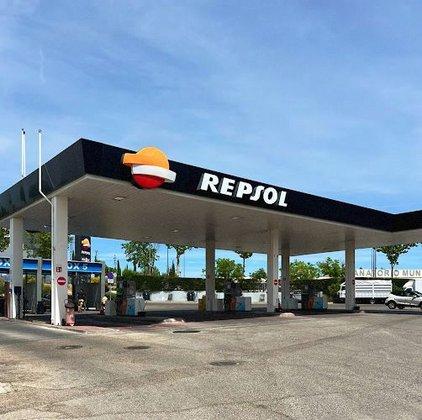 Estación de servicio Repsol
