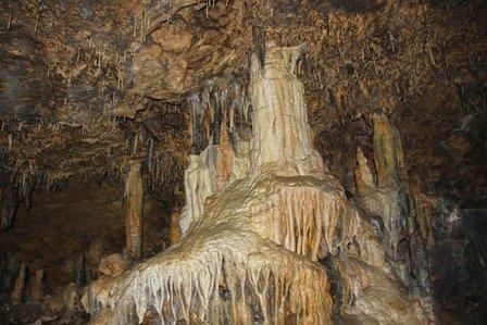 Cave Enebralejos