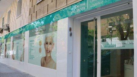 Dermatology Consultation Dr. Marta Moratinos