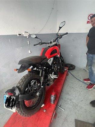Moto Frontera