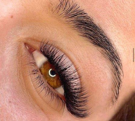 Lashes & Go Montecarmelo | Extensiones de Pestañas y Micropigmentación | Estética facial