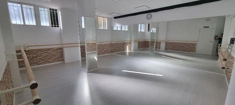 Escuela de Danza Entrebailes/ Vicálvaro