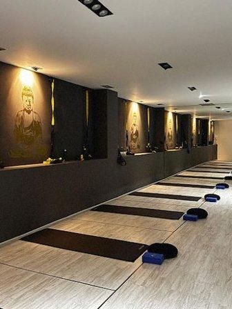 Nilfit Wellness -Pilates Máquina -Yoga -Masajes -Nutrición -Meditación -Funcional -Reiki