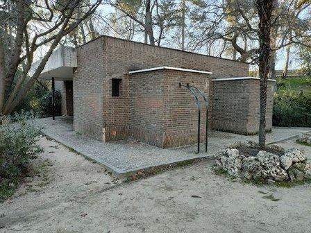 Public Toilets in Campo del Moro