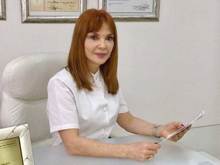 Dra Silvia Campanari