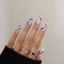 LUCK NAIL