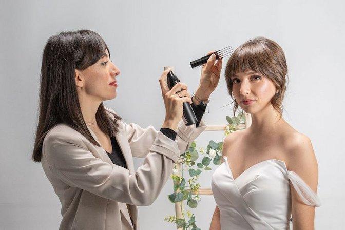 *Está en ti* Maquillaje y peinado a domicilio