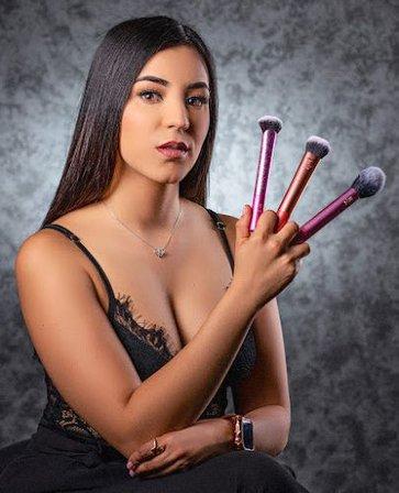 Jingers Daniella Beauty Studio Maquilladora Profesional