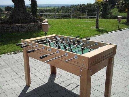 Billares y futbolines
