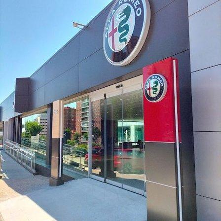 ALFA ROMEO STELLANTIS &YOU MADRID - Dr. Esquerdo