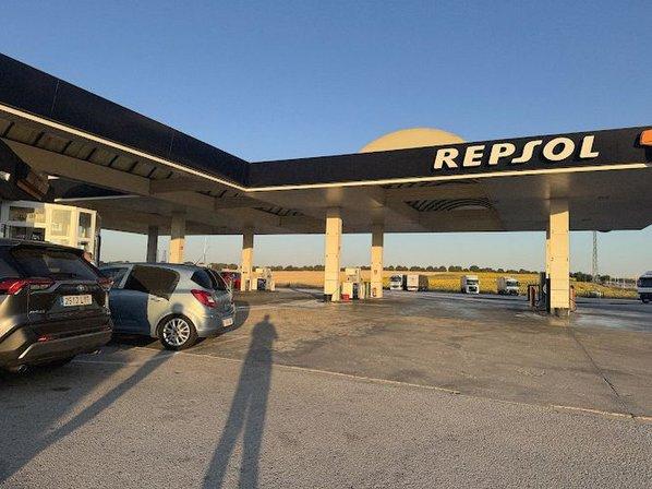 Estación de servicio Repsol