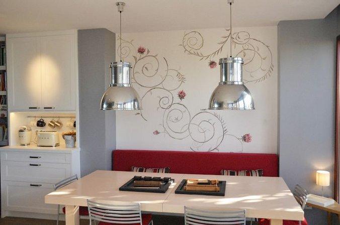 BuenaVentura | hand-painted wallpapers