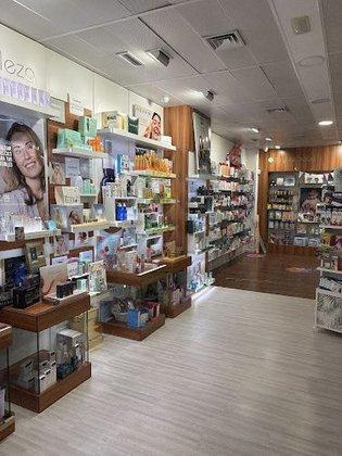 Farmacia Village. Farmacia 12 horas en Las Rozas