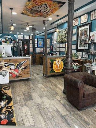 1977 Tattoo Parlour