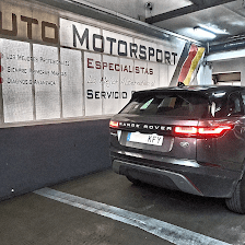 Land Rover Workshop