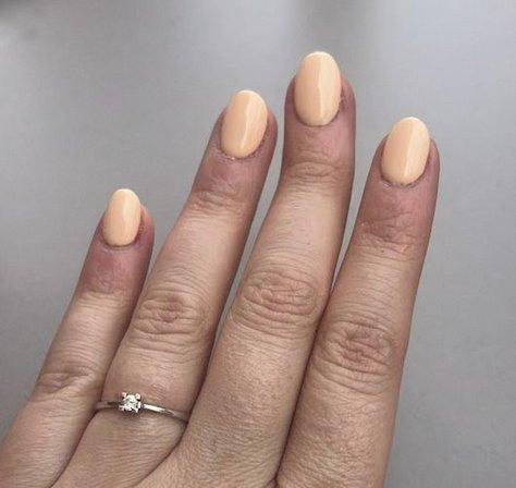 Hello Nails