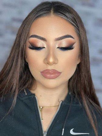 Make up Elena