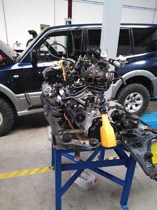 TotalEnergies Quartz Auto Services - SERVICIOS AL AUTOMOVIL FERPA CB