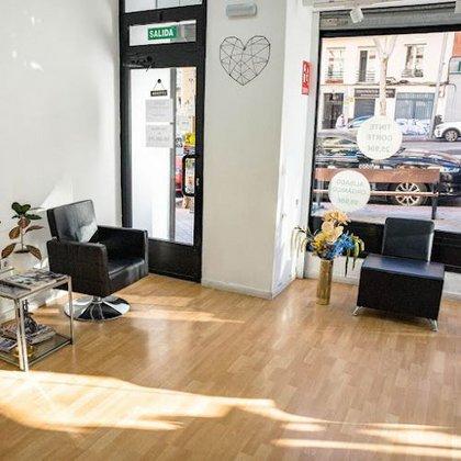 PELUQUERIA UNISEX DOBLE CARA