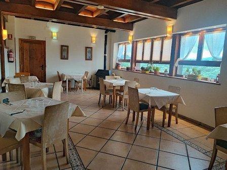 Posada Restaurante de Serrada en Puentes Viejas