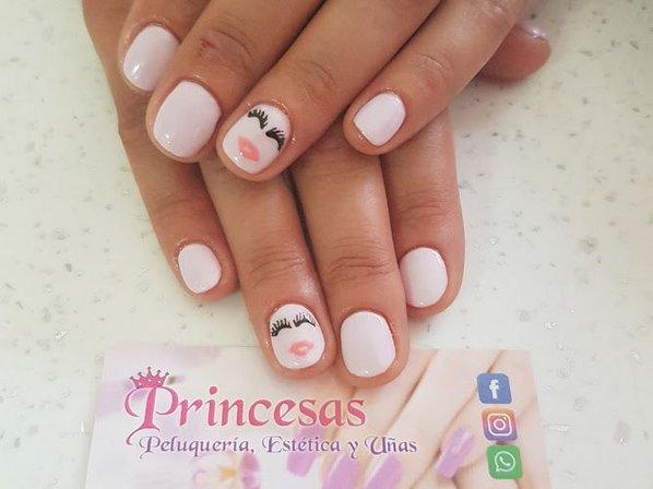 Peluquería Princesas Estética y Uñas