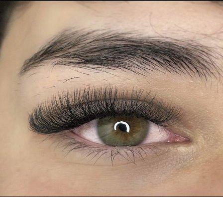 Karol Lahs Extensiones de Pestañas