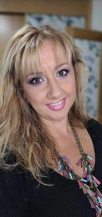 Maribel Torres Makeup