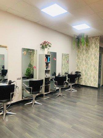 Peluquería en Villanueva de la Cañada ▷ Nuria Vidal ◁