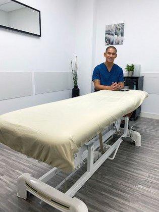 𝗘𝗻𝗿𝗶𝗾𝘂𝗲 𝗖𝗵𝗲𝗻𝗴 - Osteopatía Madrid