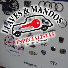 Espada llaves y mandos