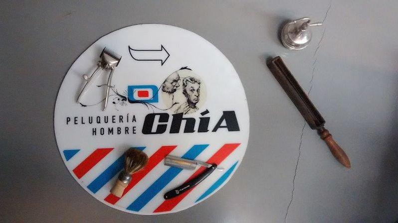 Man hairdresser CHIA
