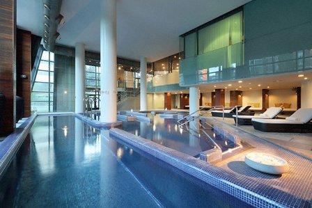 Caroli Health Club