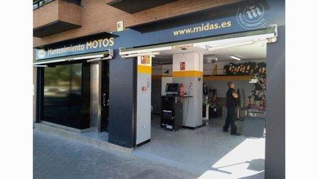 Midas MADRID/Calle Méndez Álvaro. EXCLUSIVO MOTOS