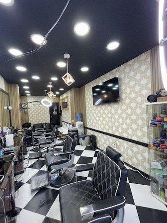 Barber shop simon