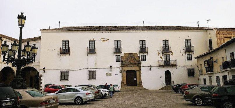 Palace of the Condes de Montalbán
