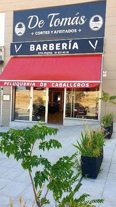 DE TOMÁS barberia peluqueria de caballeros